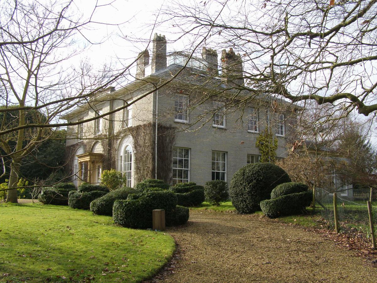 סומרטון The Lynch Country House מראה חיצוני תמונה